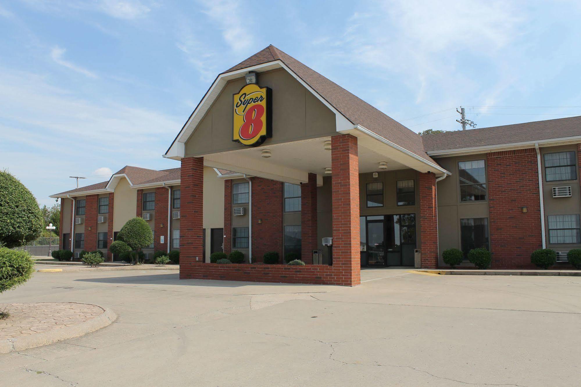 Super 8 By Wyndham Morrilton Motell Exteriör bild