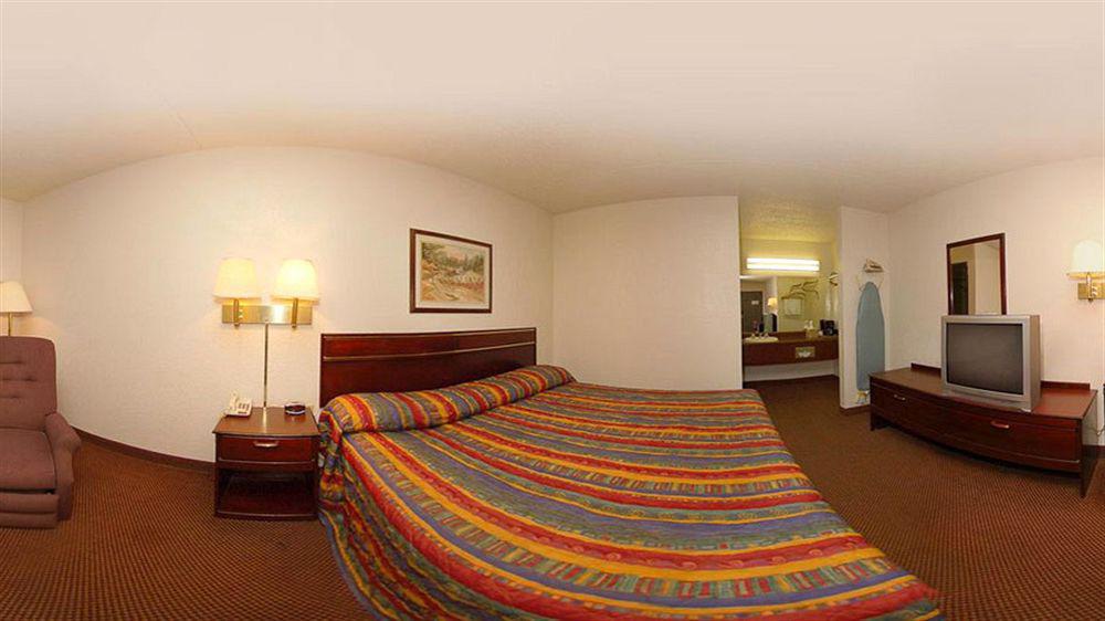 Super 8 By Wyndham Morrilton Motell Exteriör bild